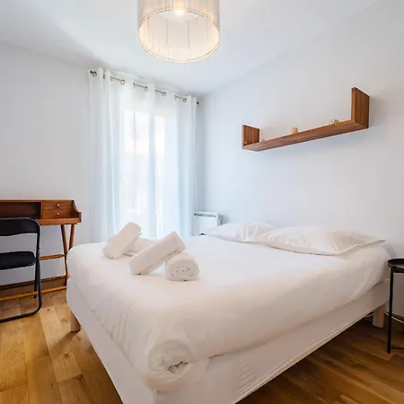 T3 Avec Parking Clim Bus Au Pied, Métro 5min Apartamento *